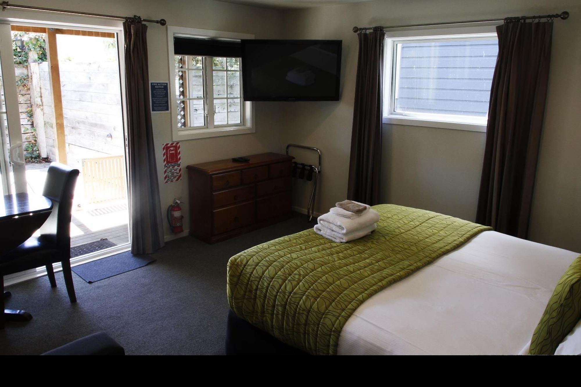 Cranford And Motel